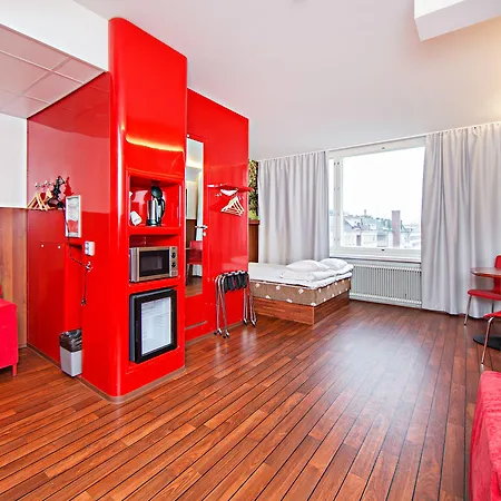 Hotel Omena 3*